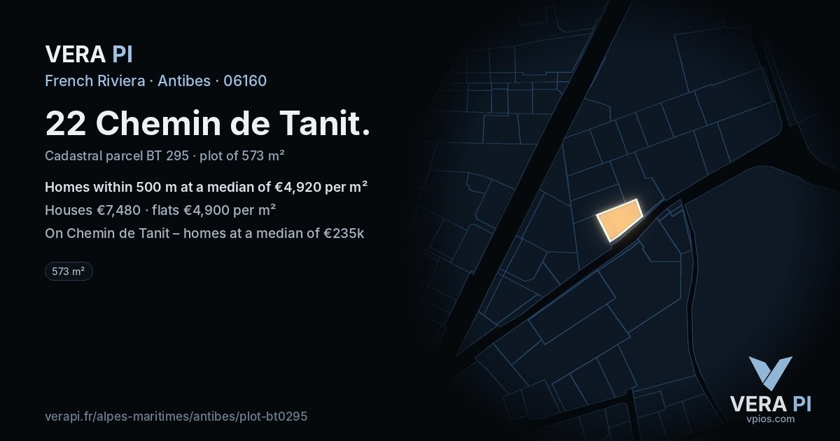 22 Chemin de Tanit, Antibes at night – the plot lit, the parcels around coloured by the prices near them