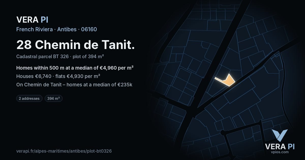 28 Chemin de Tanit, Antibes at night – the plot lit, the parcels around coloured by the prices near them