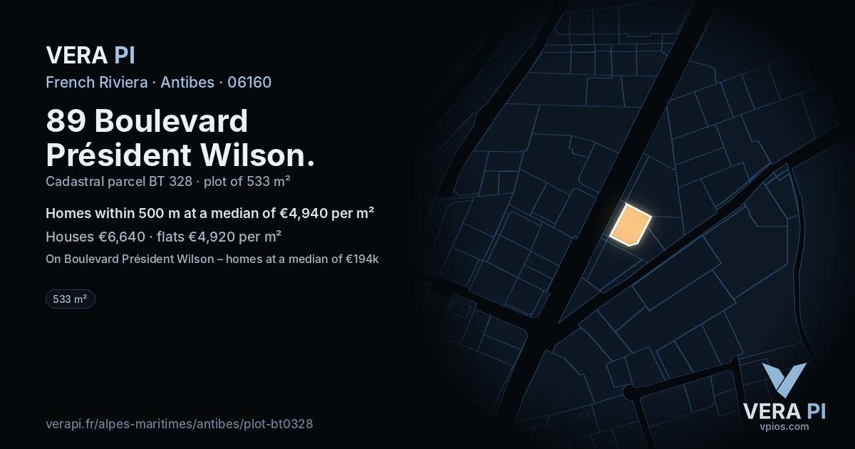 89 Boulevard Président Wilson, Antibes at night – the plot lit, the parcels around coloured by the prices near them
