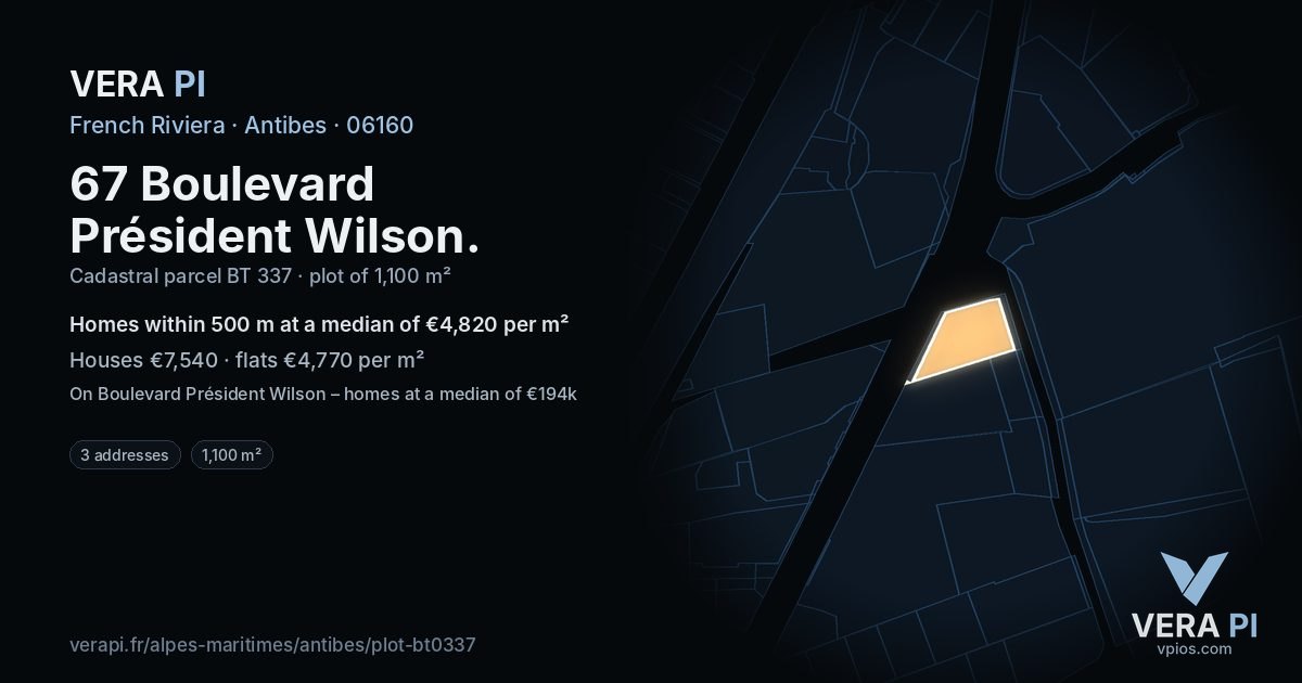 67 Boulevard Président Wilson, Antibes at night – the plot lit, the parcels around coloured by the prices near them