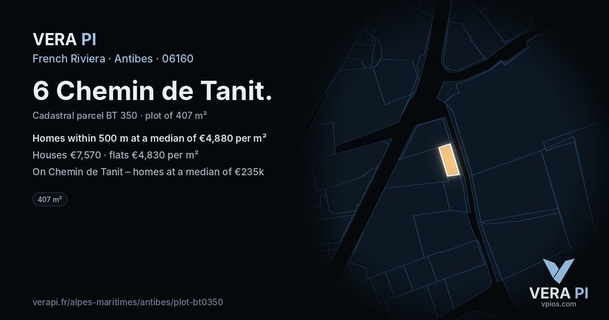 6 Chemin de Tanit, Antibes at night – the plot lit, the parcels around coloured by the prices near them