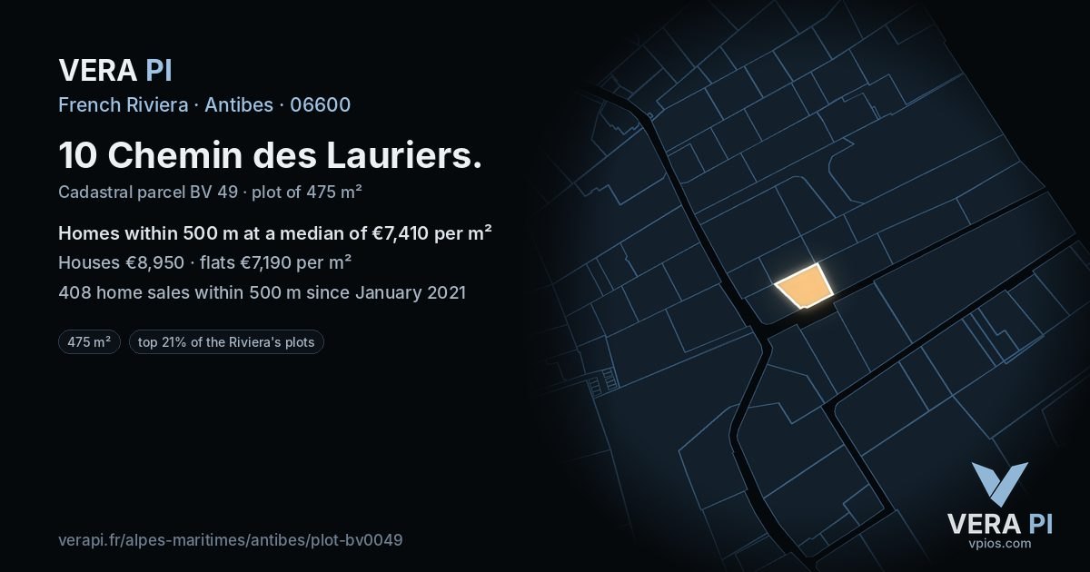 10 Chemin des Lauriers, Antibes at night – the plot lit, the parcels around coloured by the prices near them