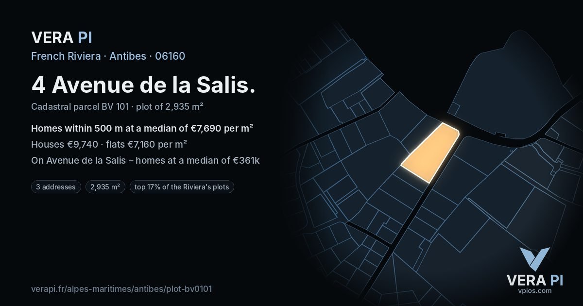 4 Avenue de la Salis, Antibes at night – the plot lit, the parcels around coloured by the prices near them
