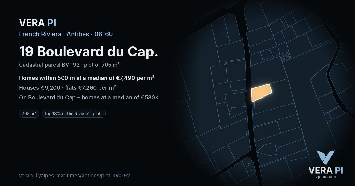 19 Boulevard du Cap, Antibes at night – the plot lit, the parcels around coloured by the prices near them