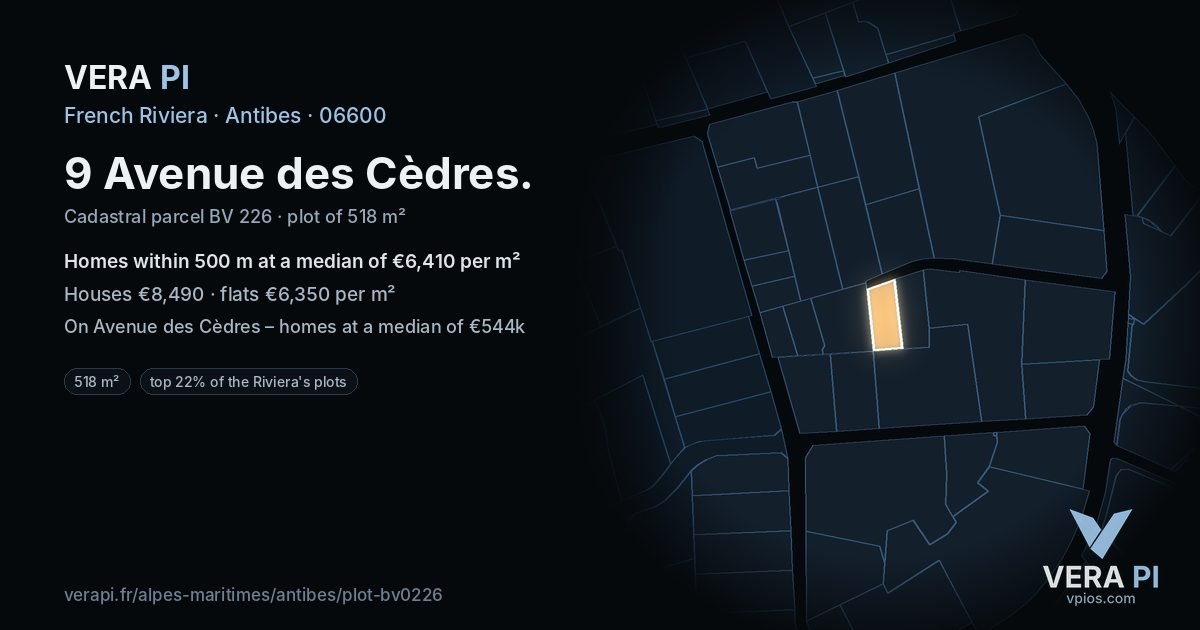 9 Avenue des Cèdres, Antibes at night – the plot lit, the parcels around coloured by the prices near them