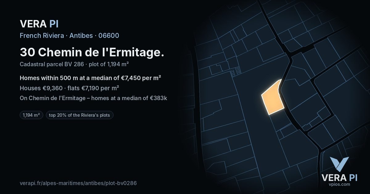 30 Chemin de l'Ermitage, Antibes at night – the plot lit, the parcels around coloured by the prices near them
