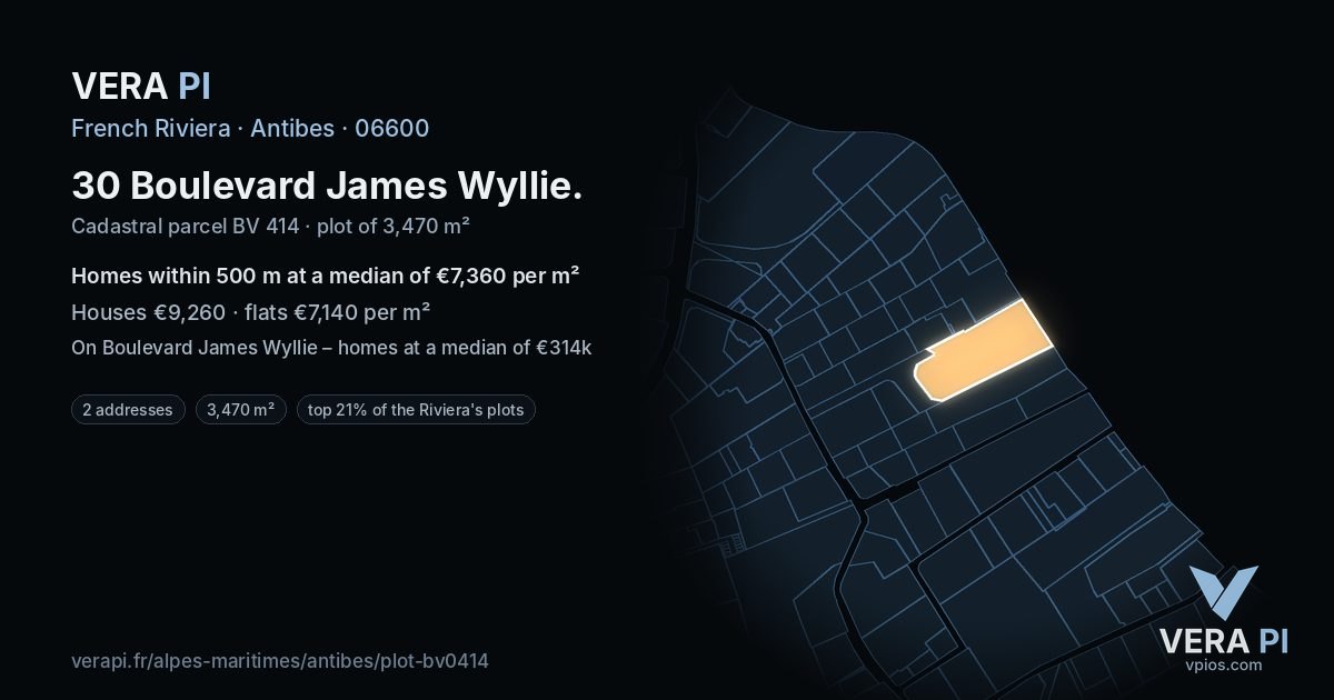 30 Boulevard James Wyllie, Antibes at night – the plot lit, the parcels around coloured by the prices near them