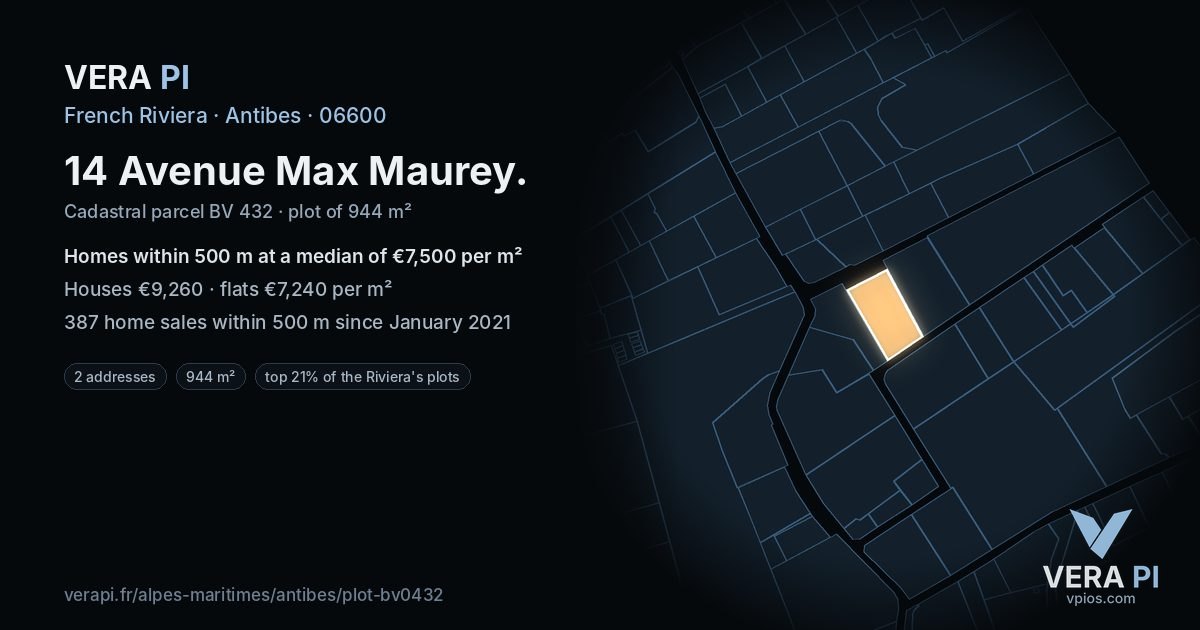 14 Avenue Max Maurey, Antibes at night – the plot lit, the parcels around coloured by the prices near them