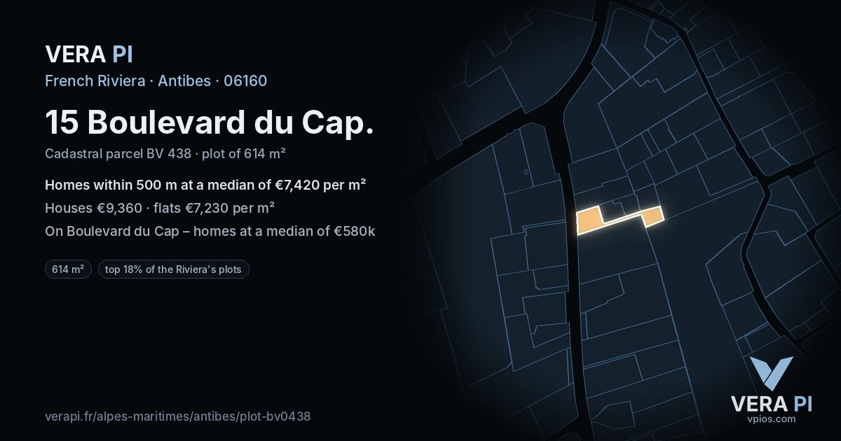 15 Boulevard du Cap, Antibes at night – the plot lit, the parcels around coloured by the prices near them