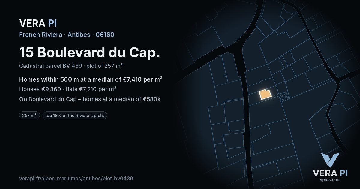 15 Boulevard du Cap, Antibes at night – the plot lit, the parcels around coloured by the prices near them