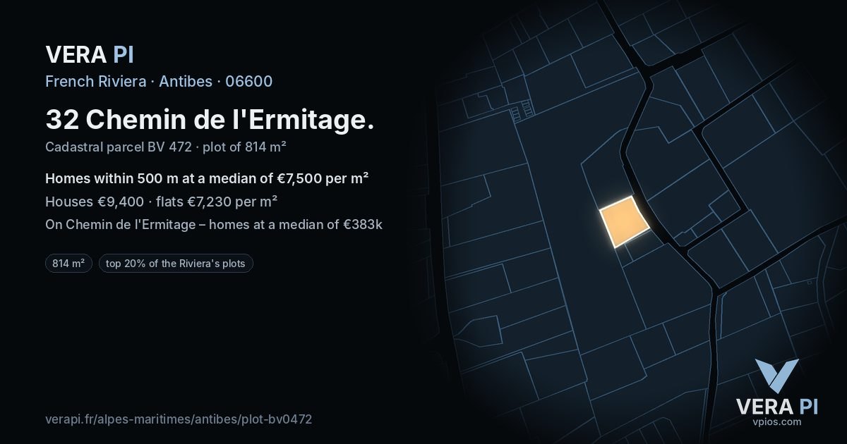 32 Chemin de l'Ermitage, Antibes at night – the plot lit, the parcels around coloured by the prices near them
