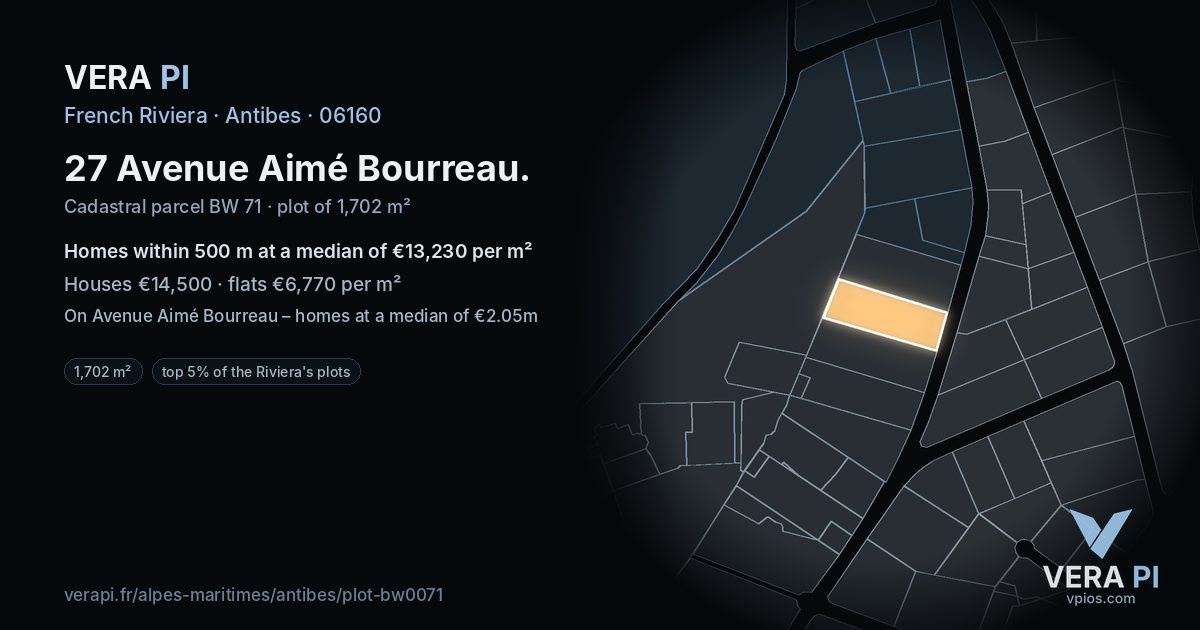 27 Avenue Aimé Bourreau, Antibes at night – the plot lit, the parcels around coloured by the prices near them