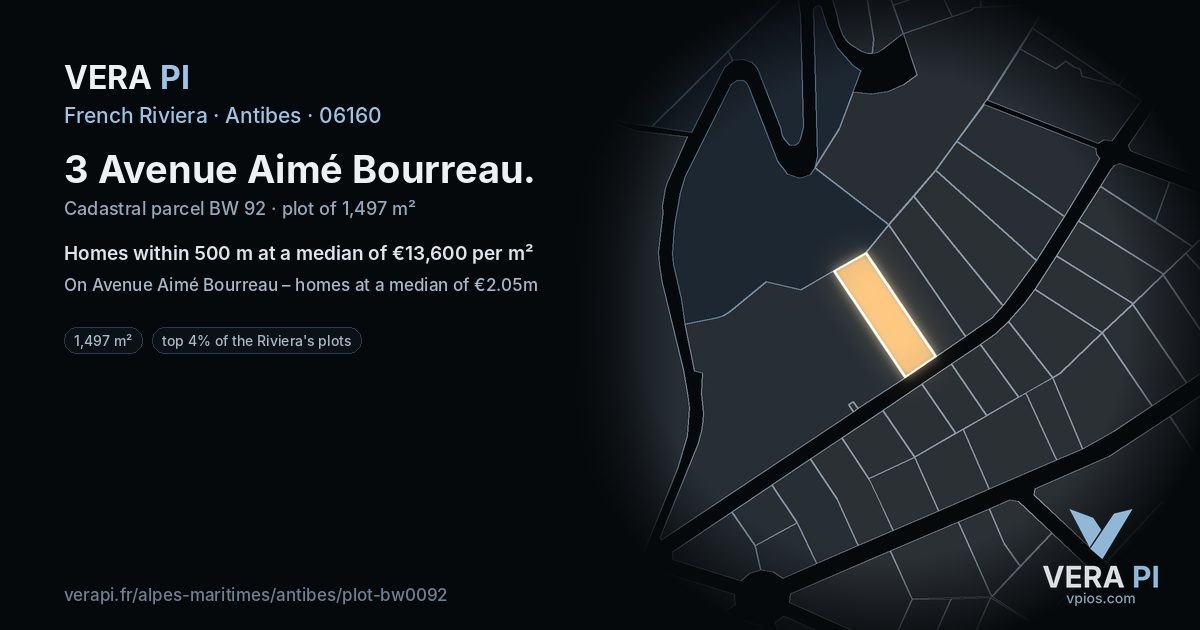 3 Avenue Aimé Bourreau, Antibes at night – the plot lit, the parcels around coloured by the prices near them