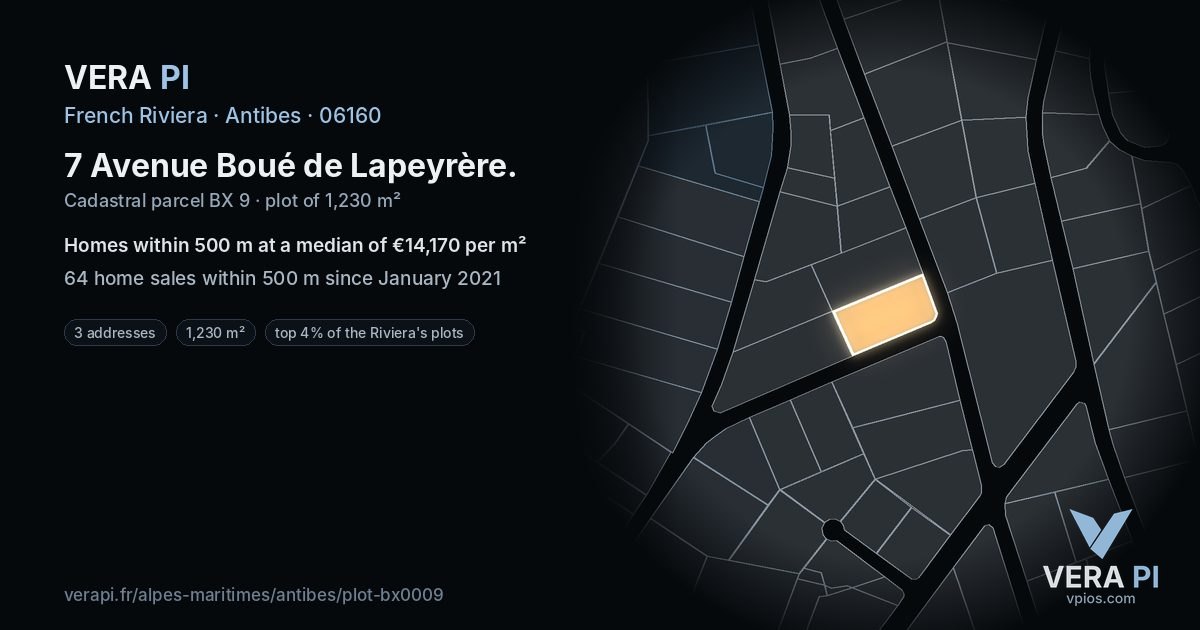 7 Avenue Boué de Lapeyrère, Antibes at night – the plot lit, the parcels around coloured by the prices near them