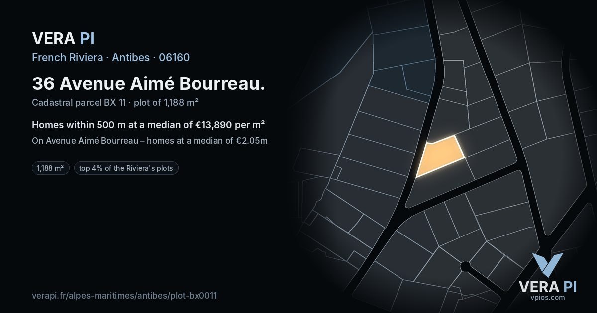 36 Avenue Aimé Bourreau, Antibes at night – the plot lit, the parcels around coloured by the prices near them
