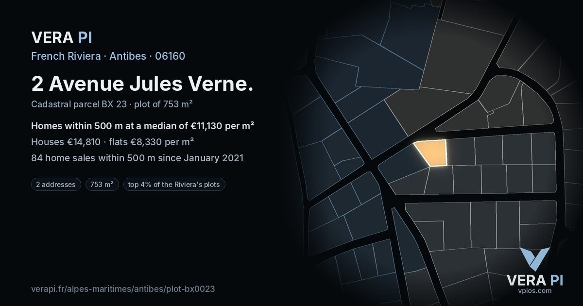 2 Avenue Jules Verne, Antibes at night – the plot lit, the parcels around coloured by the prices near them