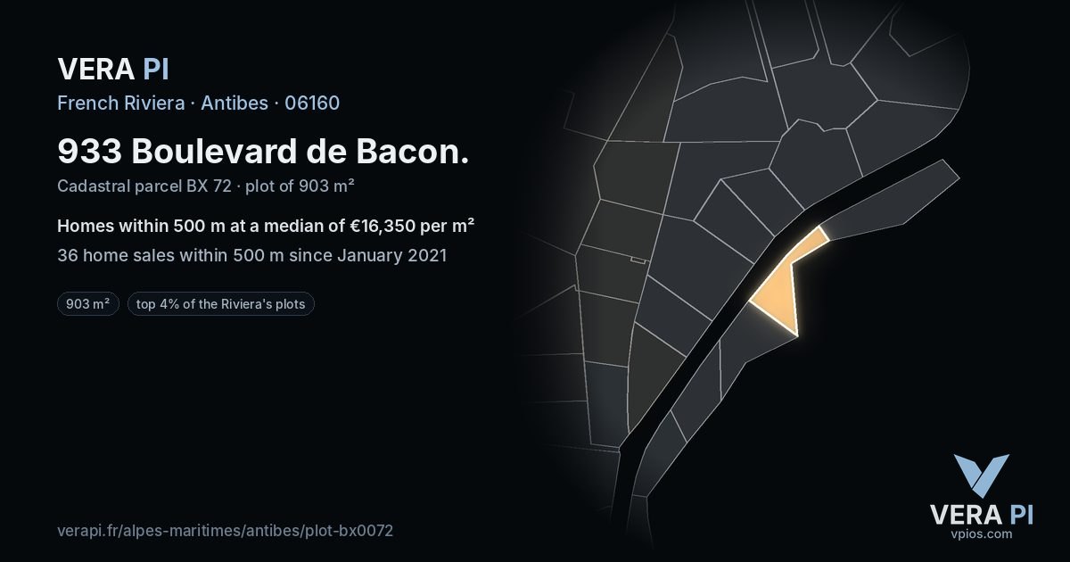 933 Boulevard de Bacon, Antibes at night – the plot lit, the parcels around coloured by the prices near them