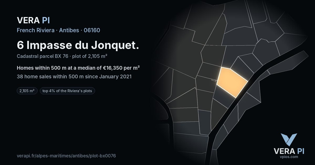6 Impasse du Jonquet, Antibes at night – the plot lit, the parcels around coloured by the prices near them