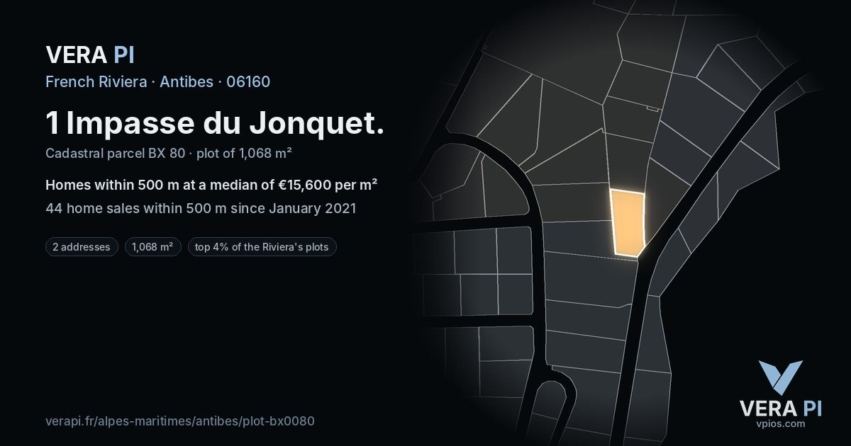 1 Impasse du Jonquet, Antibes at night – the plot lit, the parcels around coloured by the prices near them
