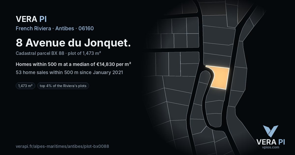 8 Avenue du Jonquet, Antibes at night – the plot lit, the parcels around coloured by the prices near them