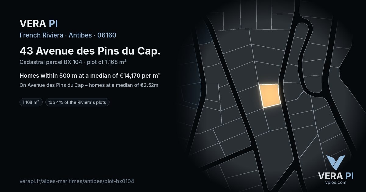 43 Avenue des Pins du Cap, Antibes at night – the plot lit, the parcels around coloured by the prices near them