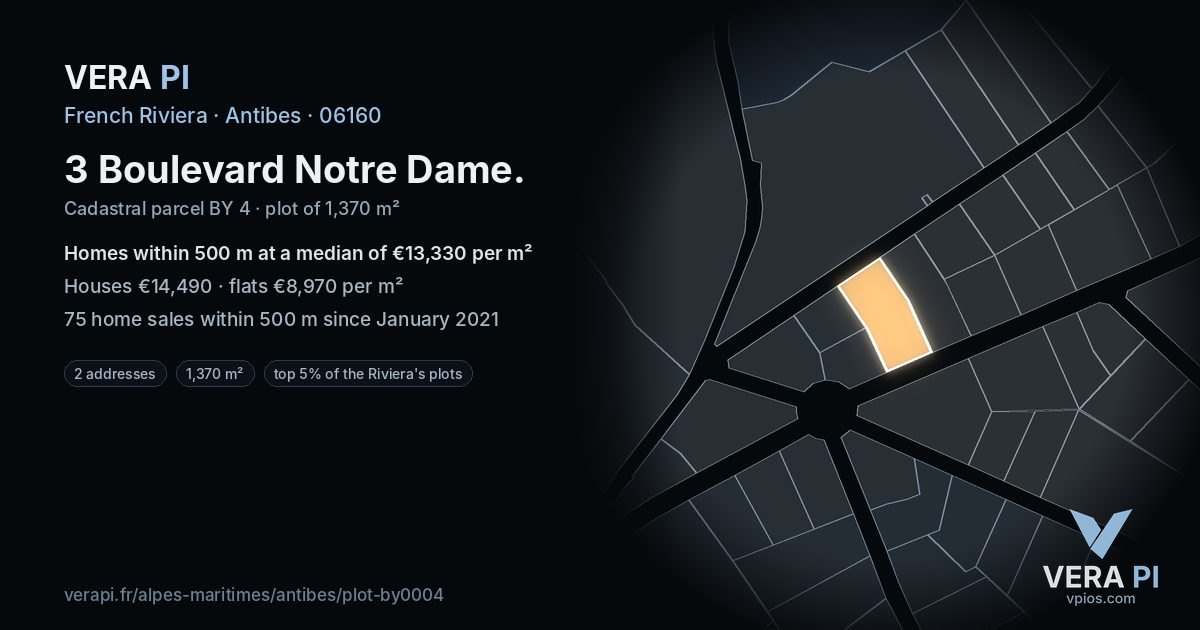 3 Boulevard Notre Dame, Antibes at night – the plot lit, the parcels around coloured by the prices near them
