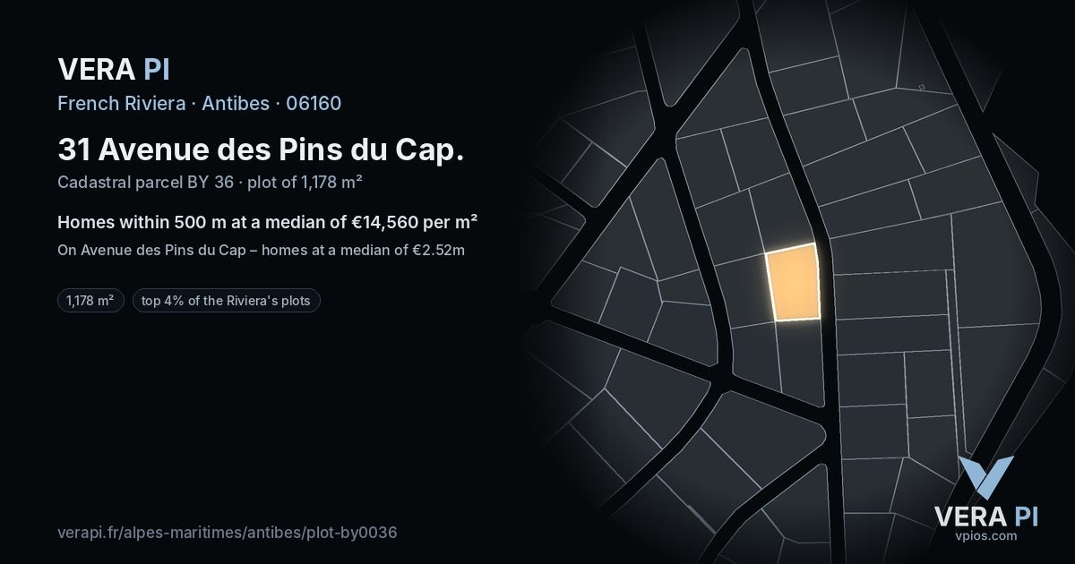 31 Avenue des Pins du Cap, Antibes at night – the plot lit, the parcels around coloured by the prices near them