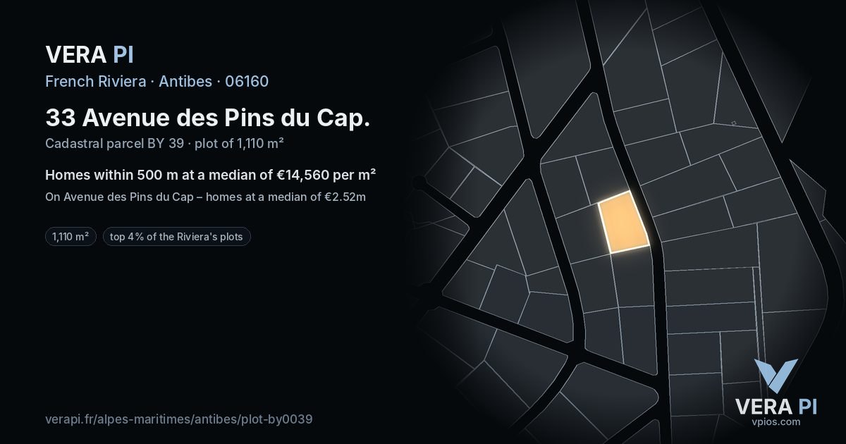 33 Avenue des Pins du Cap, Antibes at night – the plot lit, the parcels around coloured by the prices near them