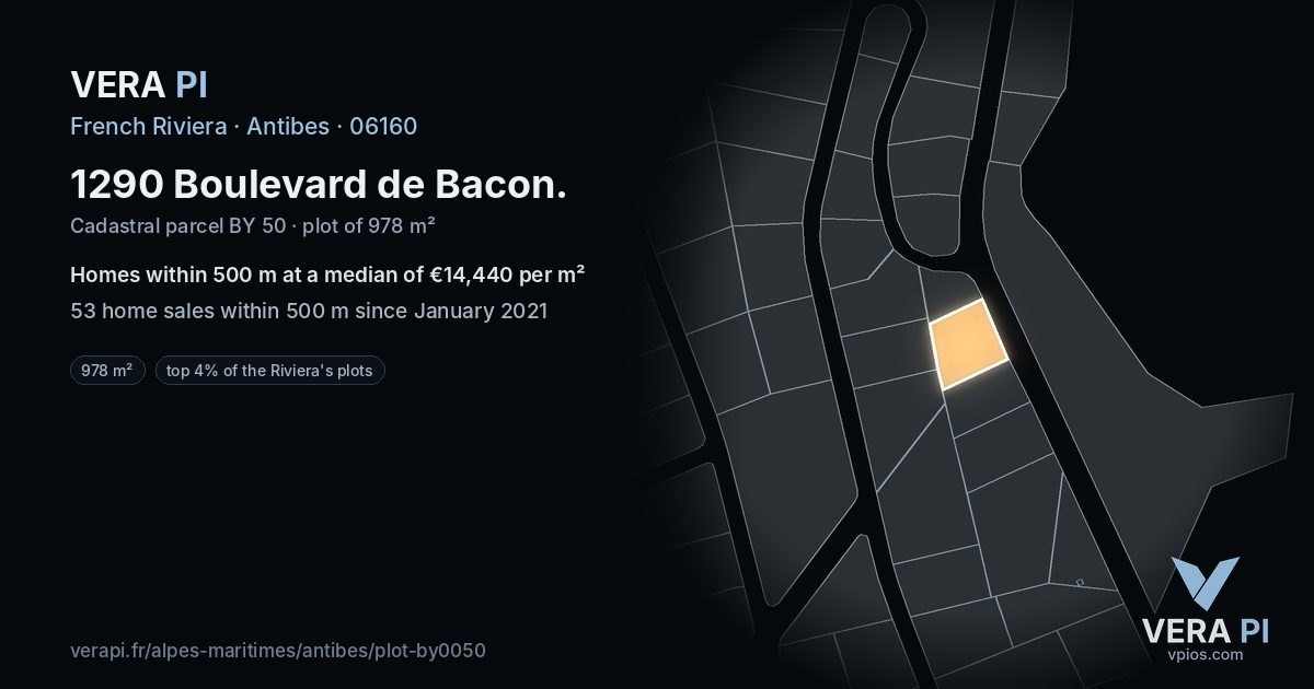 1290 Boulevard de Bacon, Antibes at night – the plot lit, the parcels around coloured by the prices near them