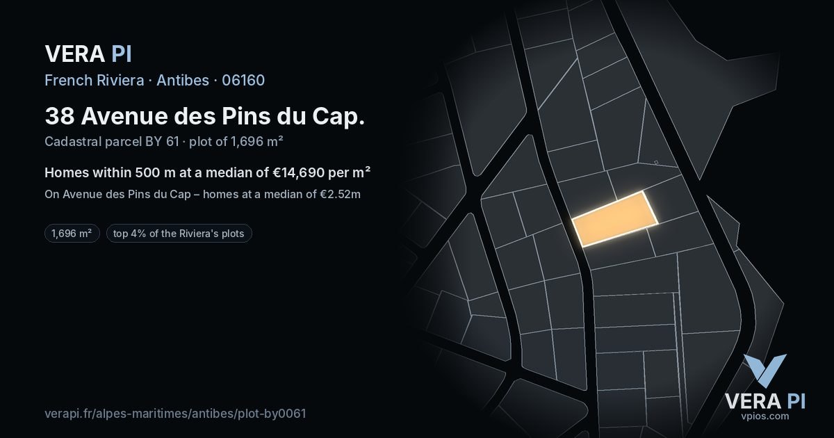 38 Avenue des Pins du Cap, Antibes at night – the plot lit, the parcels around coloured by the prices near them