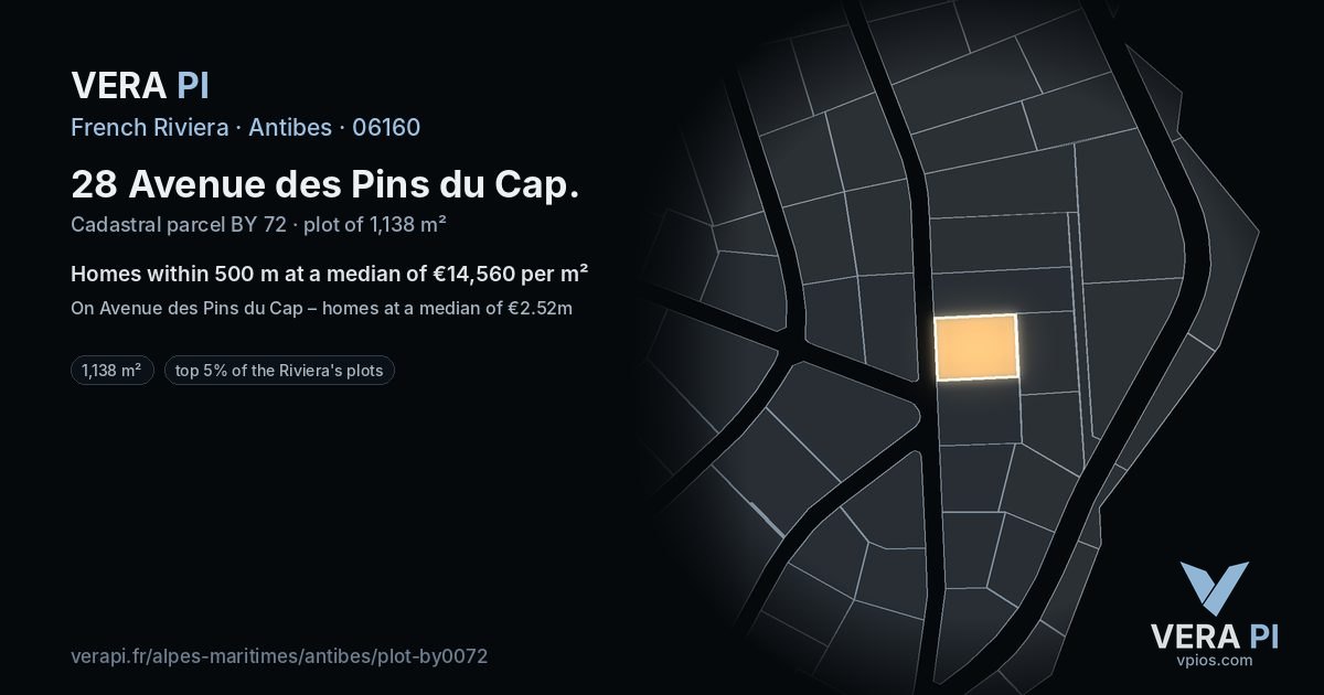 28 Avenue des Pins du Cap, Antibes at night – the plot lit, the parcels around coloured by the prices near them