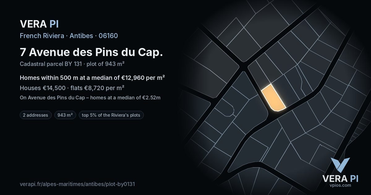 7 Avenue des Pins du Cap, Antibes at night – the plot lit, the parcels around coloured by the prices near them
