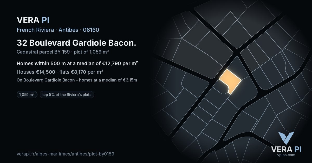 32 Boulevard Gardiole Bacon, Antibes at night – the plot lit, the parcels around coloured by the prices near them