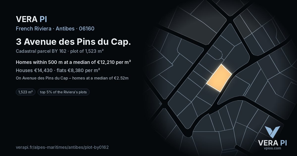 3 Avenue des Pins du Cap, Antibes at night – the plot lit, the parcels around coloured by the prices near them