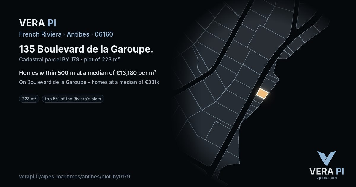 135 Boulevard de la Garoupe, Antibes at night – the plot lit, the parcels around coloured by the prices near them