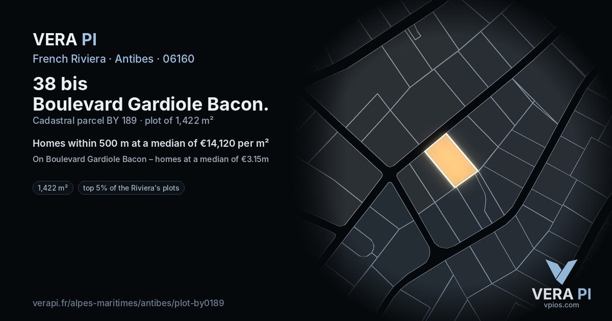 38 bis Boulevard Gardiole Bacon, Antibes at night – the plot lit, the parcels around coloured by the prices near them