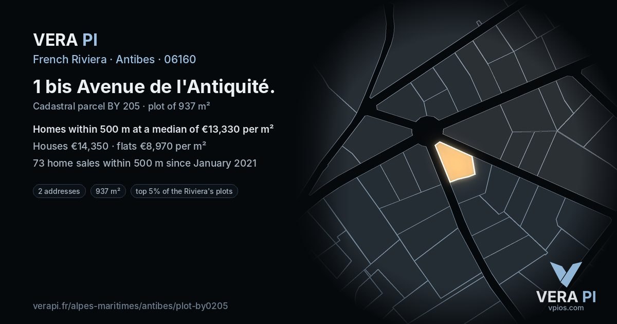 1 bis Avenue de l'Antiquité, Antibes at night – the plot lit, the parcels around coloured by the prices near them