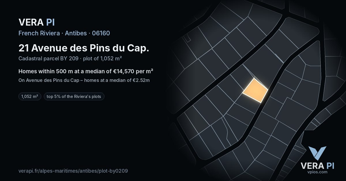 21 Avenue des Pins du Cap, Antibes at night – the plot lit, the parcels around coloured by the prices near them