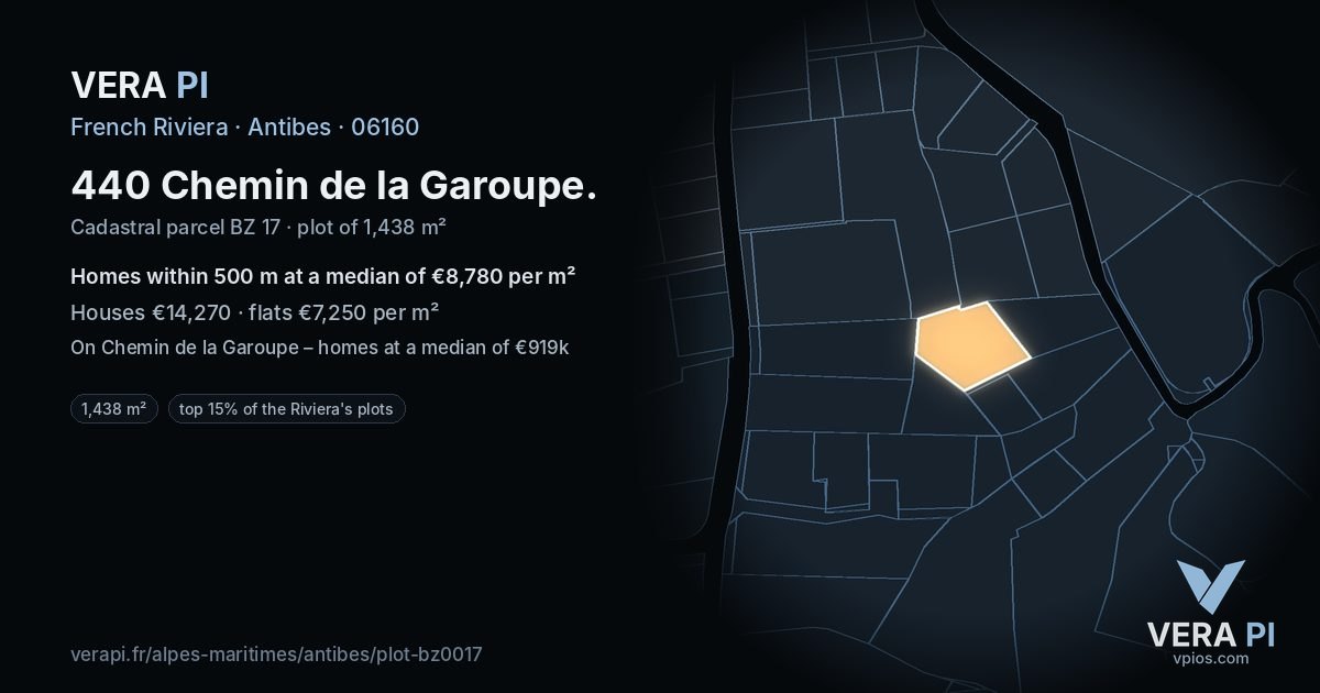 440 Chemin de la Garoupe, Antibes at night – the plot lit, the parcels around coloured by the prices near them