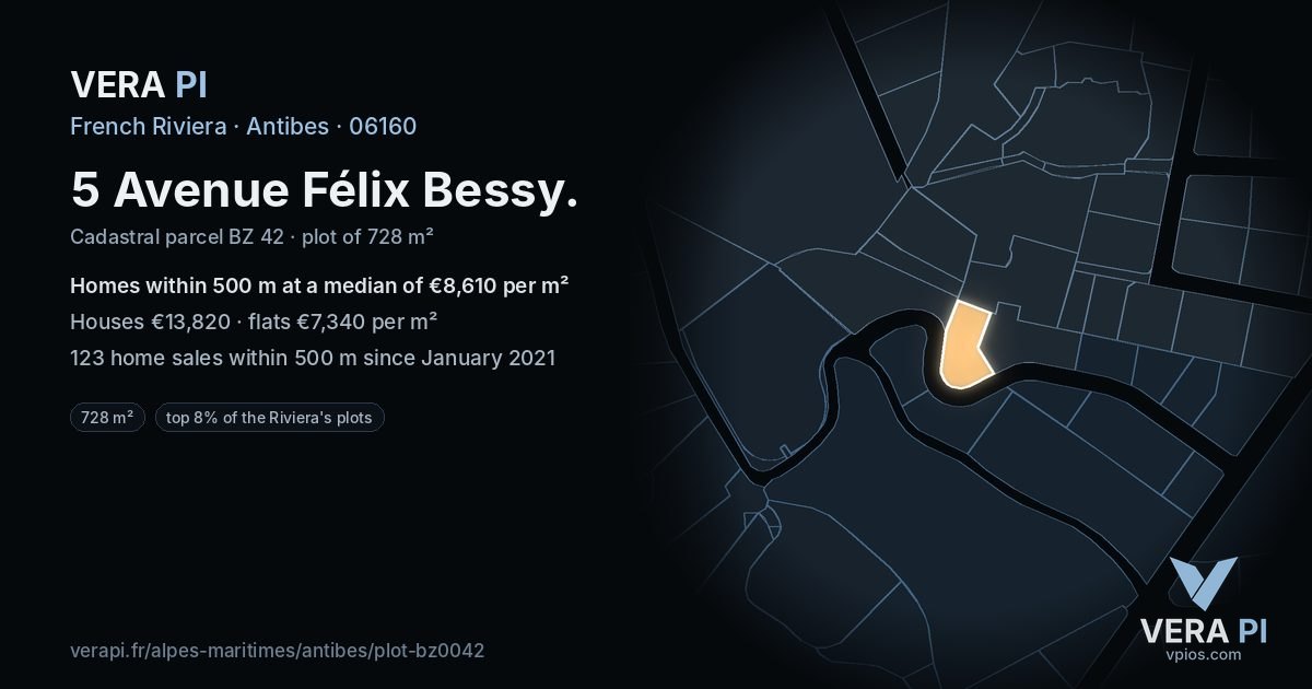 5 Avenue Félix Bessy, Antibes at night – the plot lit, the parcels around coloured by the prices near them