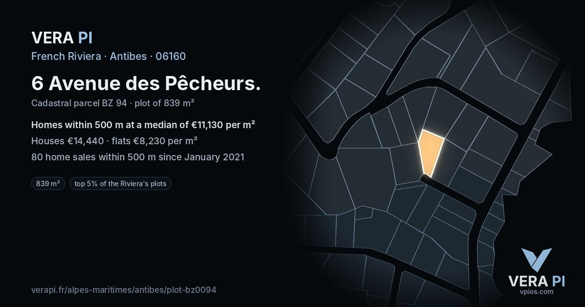 6 Avenue des Pêcheurs, Antibes at night – the plot lit, the parcels around coloured by the prices near them