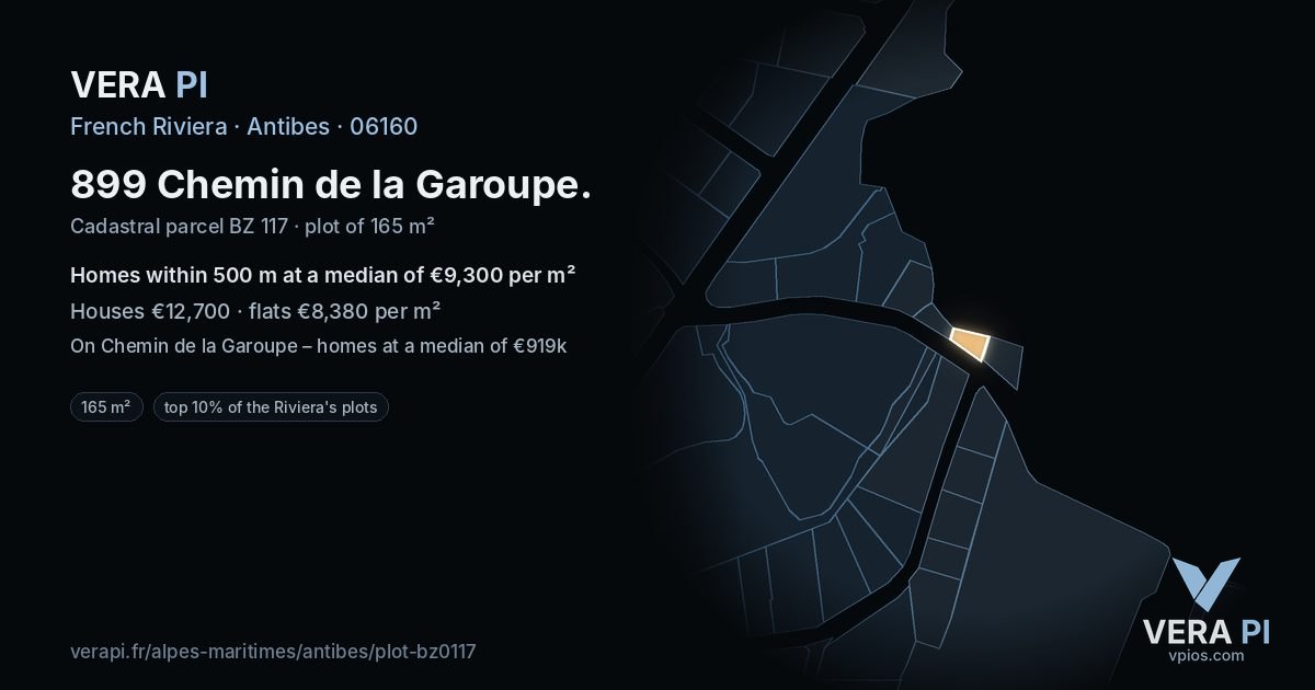 899 Chemin de la Garoupe, Antibes at night – the plot lit, the parcels around coloured by the prices near them