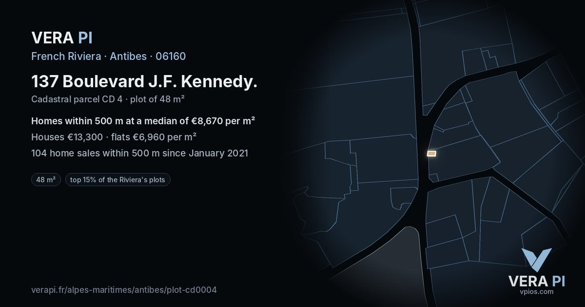 137 Boulevard J.F. Kennedy, Antibes at night – the plot lit, the parcels around coloured by the prices near them