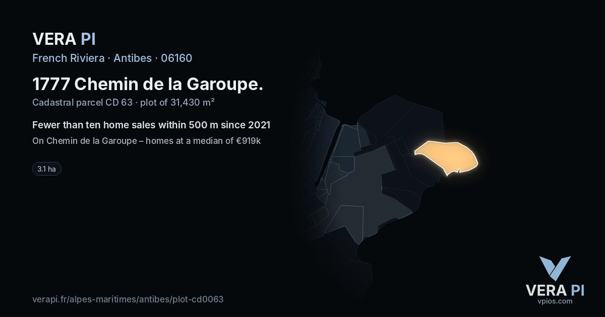 1777 Chemin de la Garoupe, Antibes at night – the plot lit, the parcels around coloured by the prices near them