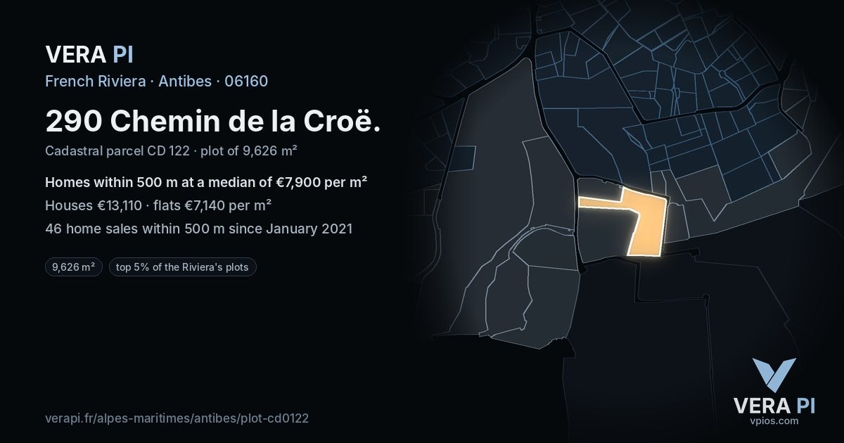 290 Chemin de la Croë, Antibes at night – the plot lit, the parcels around coloured by the prices near them