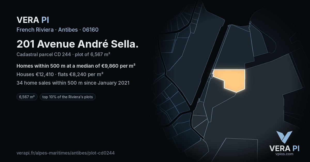 201 Avenue André Sella, Antibes at night – the plot lit, the parcels around coloured by the prices near them