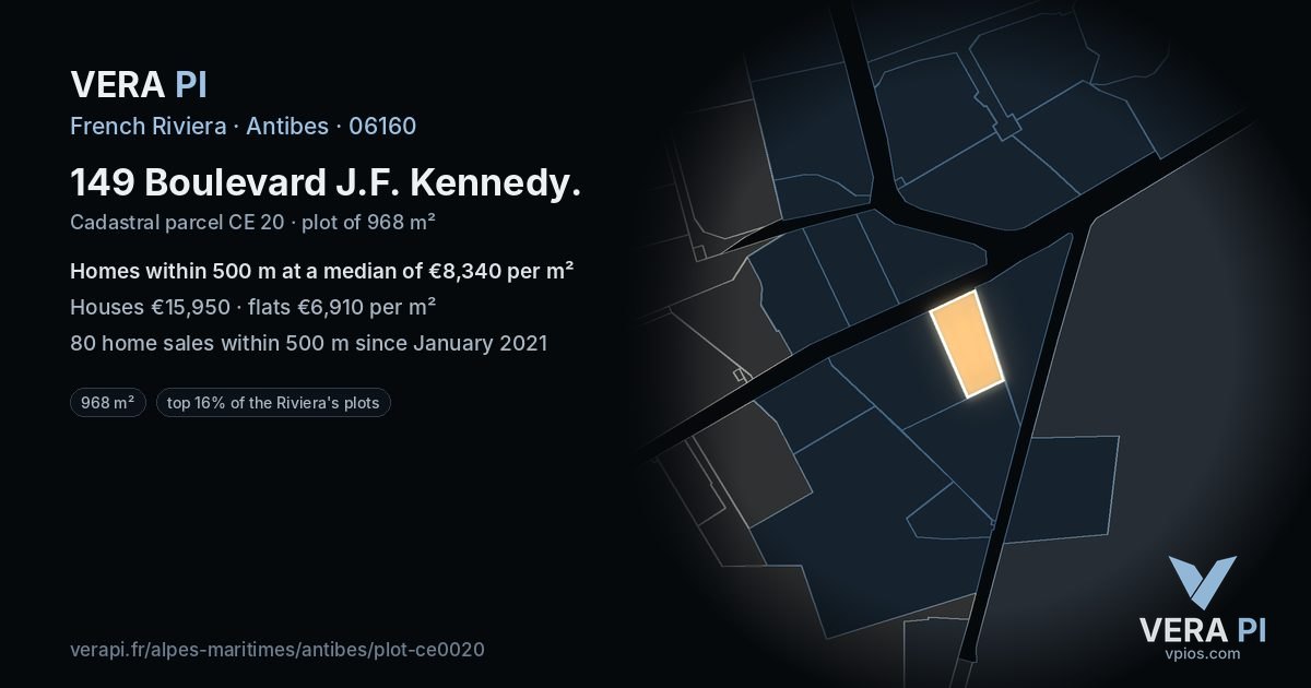 149 Boulevard J.F. Kennedy, Antibes at night – the plot lit, the parcels around coloured by the prices near them
