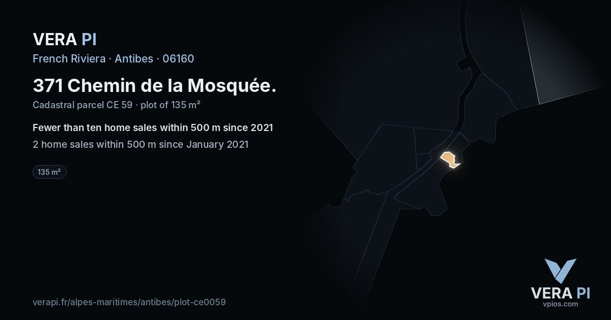 371 Chemin de la Mosquée, Antibes at night – the plot lit, the parcels around coloured by the prices near them