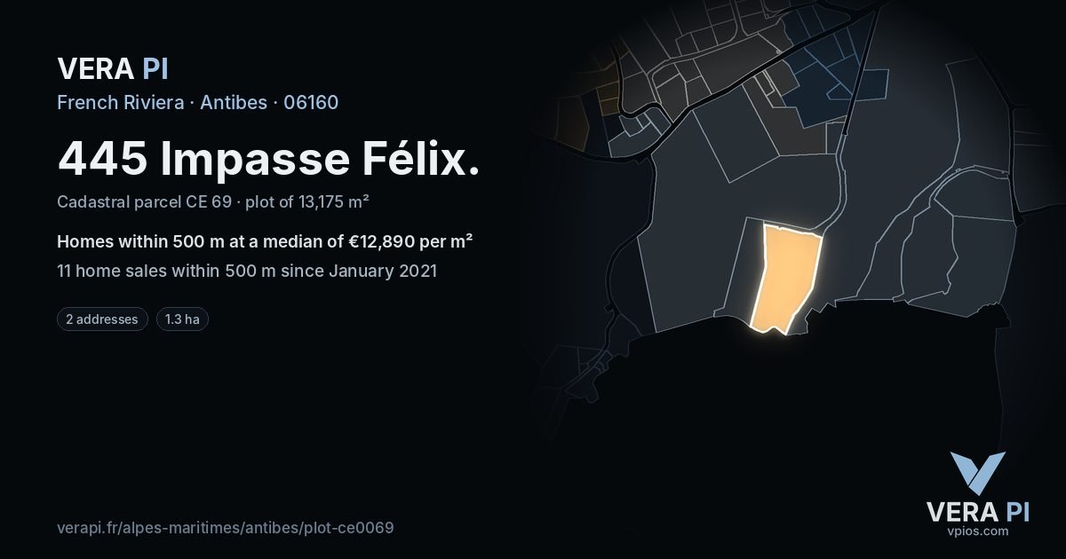 445 Impasse Félix, Antibes at night – the plot lit, the parcels around coloured by the prices near them