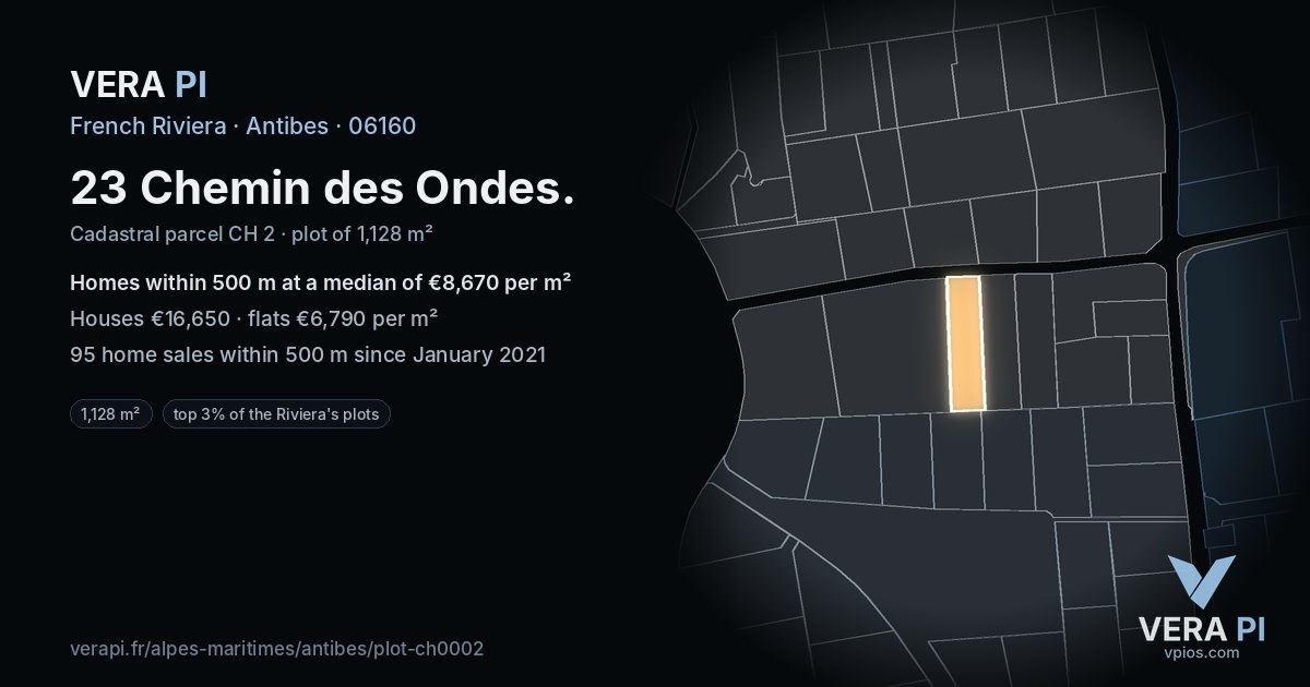 23 Chemin des Ondes, Antibes at night – the plot lit, the parcels around coloured by the prices near them